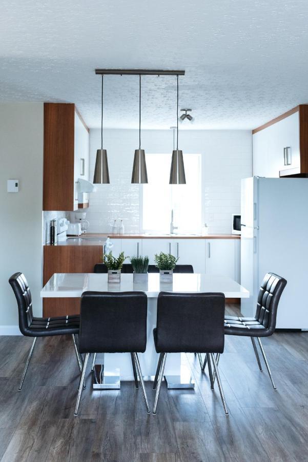 Le Contemporain Rouyn Exterior foto