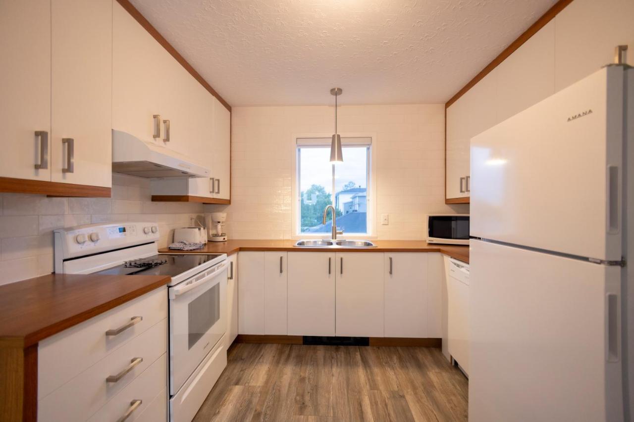 Le Contemporain Rouyn Exterior foto